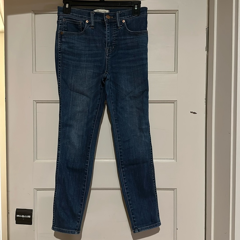 Madewell 10” high rise skinny jeans.